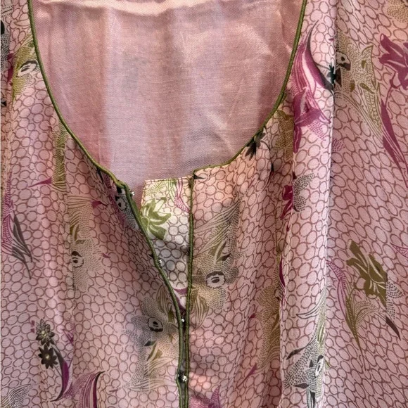 Indian/Punjabi/PakistaniPink Floral Button-Front long Dress with wide leg plazzo - Picture 5 of 9